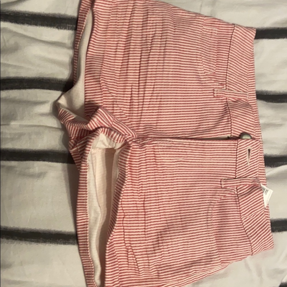 Shorts - Picture 3 of 4
